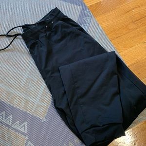 Uniqlo women’s jogger pants. Cuffed. 100 % polyester